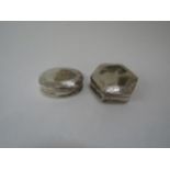 Two silver pill boxes marked 925, 3cm and 3.5cm long, 23g