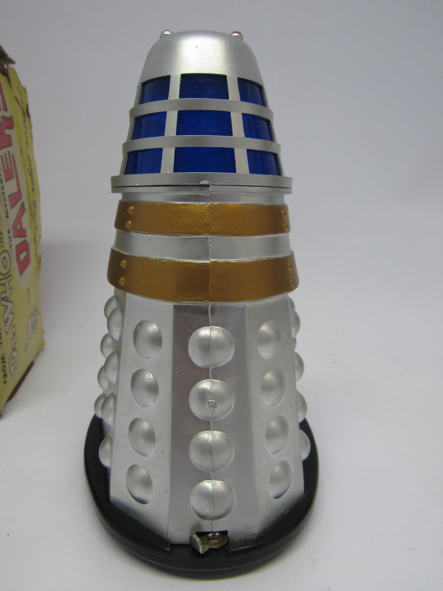 A boxed Louis Marx & Co 1964 Dr Who... The Mysterious Daleks battery operated silver plastic Dalek - Image 6 of 10