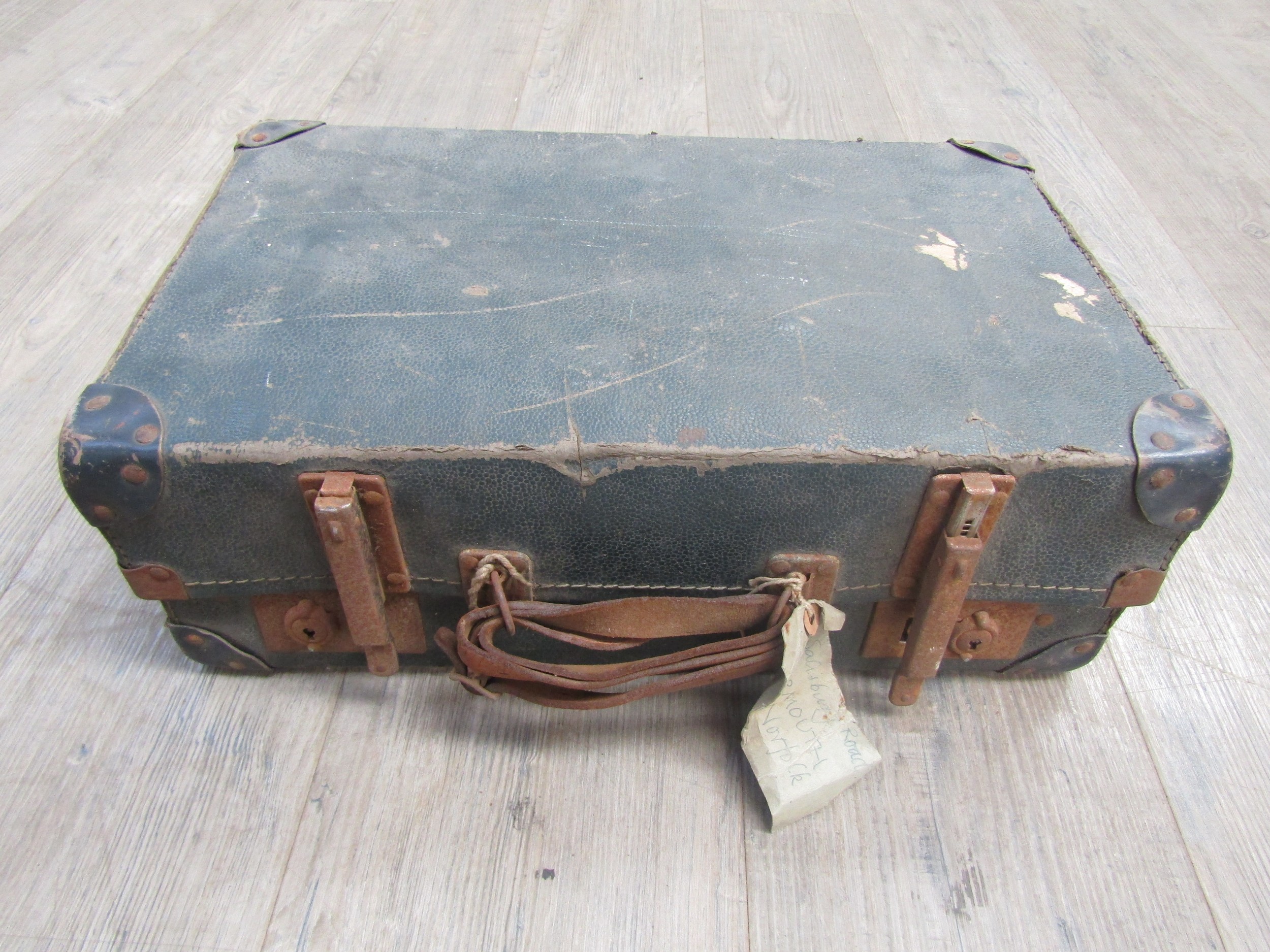A small suitcase containing ephemera of Derek Exell, some of his diaries including his time at Great - Image 7 of 7