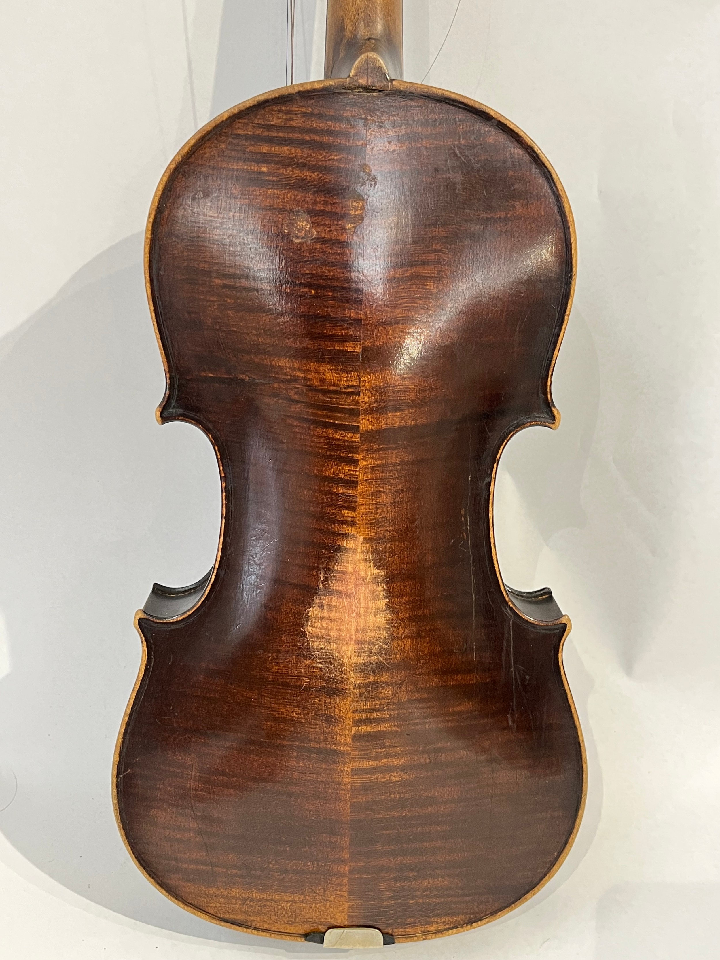 A late 19th / early 20th Century violin, the scroll as a lion, for renovation, with rosewood - Image 5 of 6