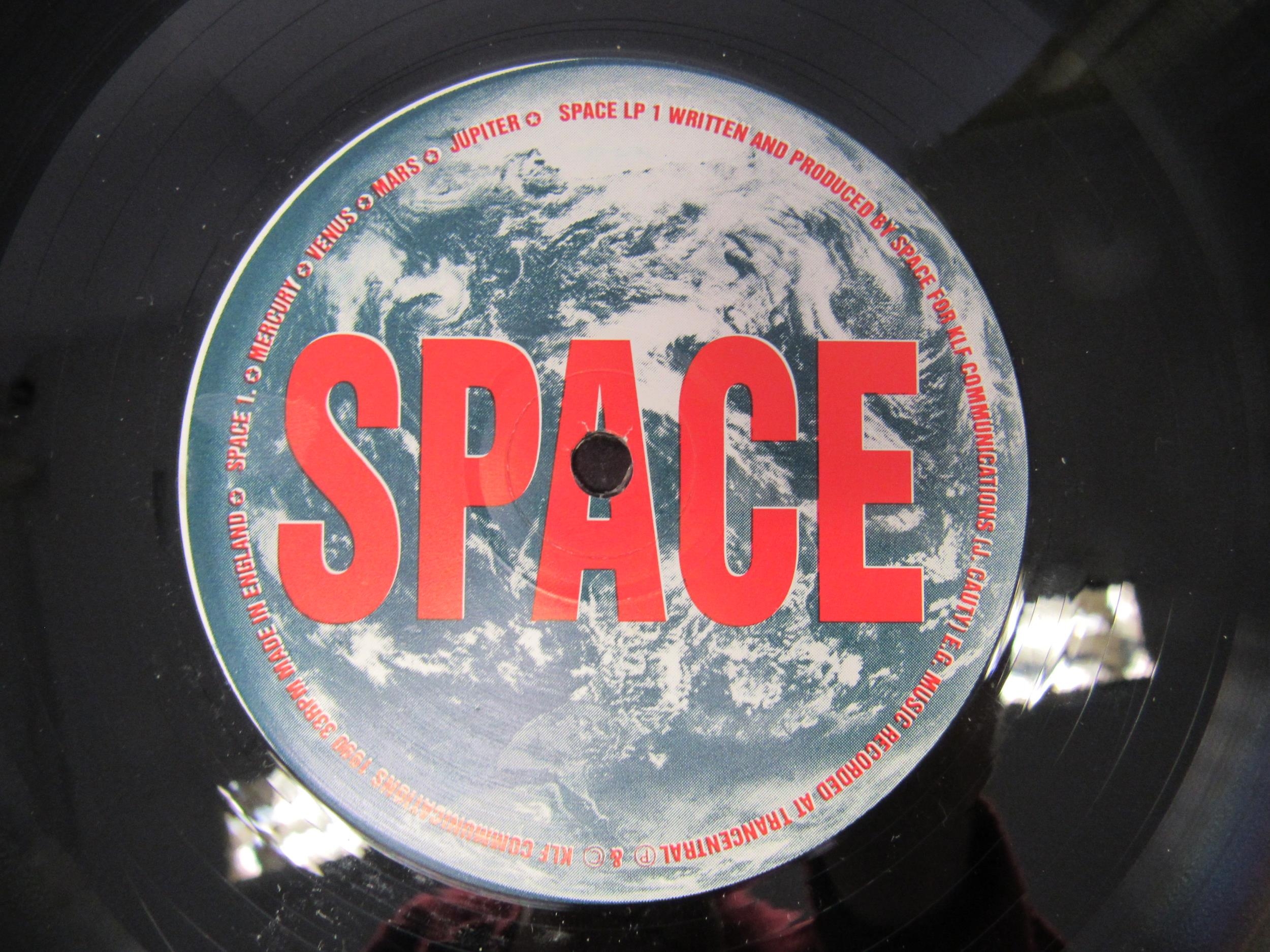 SPACE: 'Space' ambient electronica LP by Jimmy Cauty of The KLF (KLF Communications SPACE LP1, vinyl - Image 2 of 2