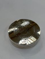 A James Deakin & Sons (John & William F Deakin) silver circular powder puff jar, Chester 1920, 116g