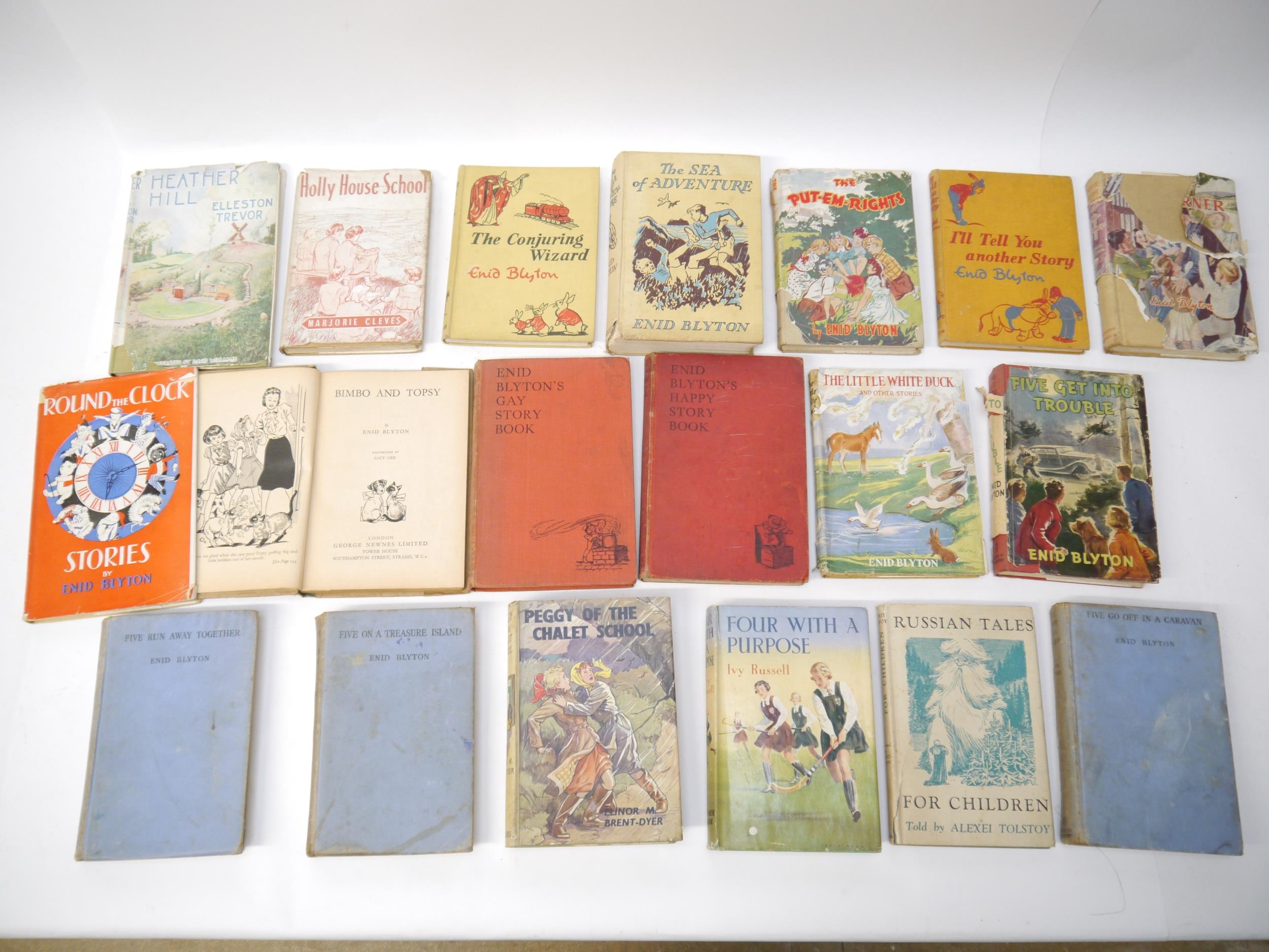 Nineteen assorted children's titles, many Enid Blyton, including: 'Five on a Treasure Island', L, - Image 2 of 9