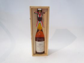 Tokaji Aszu 6 Puttonyos 2007, 500ml in pine case