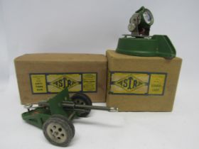 Two boxed Astra military models to include Anti-Tank Gun and Search-Light (2)