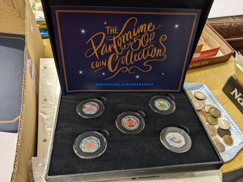 A collection of Pantomime related coins and covers including 50p coloured coin collection, - Image 5 of 5