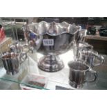 Silver plated punch bowl with 6 tankards