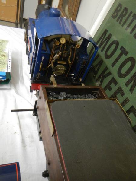 A scratch built steam engine 'GWEN' with a coal trailer. - Image 7 of 11