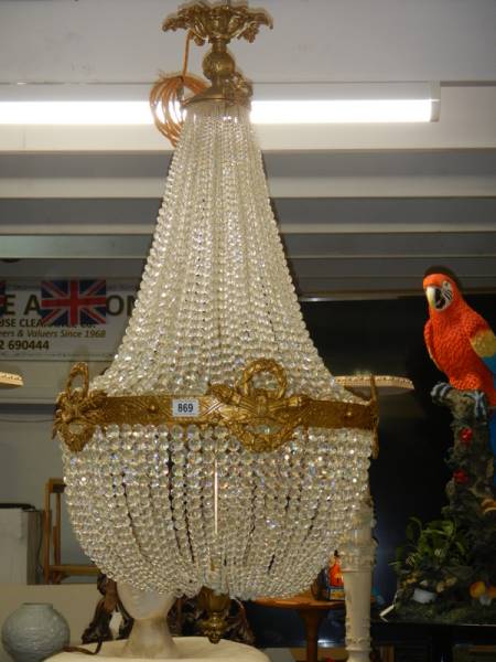 A fabulous brass 'basket' chandelier with over 4000 crystals. COLLECT ONLY. - Image 3 of 5