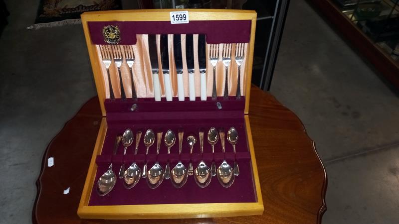 A cased Dalton Sheffield plated canteen of cutlery