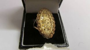 A 9ct gold ring, size S, 3.5 grams.