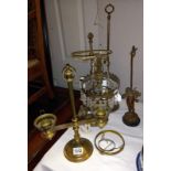 A French spelter violinist table lamp & other brass lighting