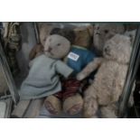 5 vintage teddy bears