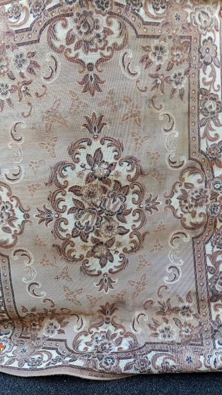 A beige coloured rug - 160cm x 225cm (COLLECT ONLY) - Image 3 of 3