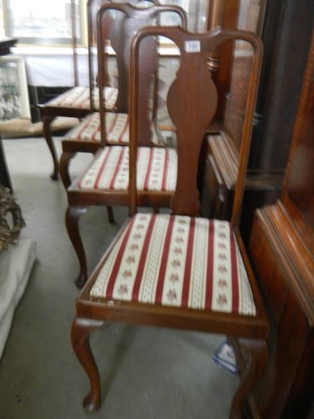 A set of four high back mahogany dining chairs. - Image 3 of 3