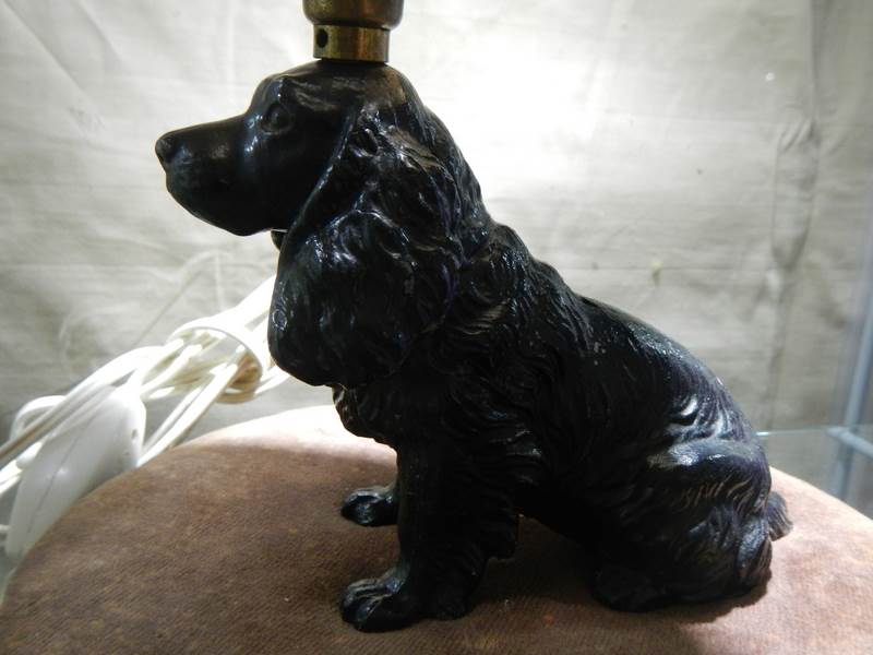 A good 1930's spelter table lamp featuring a cocker spaniel. - Image 2 of 2