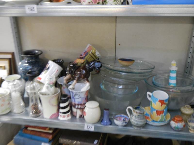 A mixed lot of ceramics and glass ware (one shelf). - Image 2 of 3