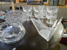 A mixed lot of cut glass items.