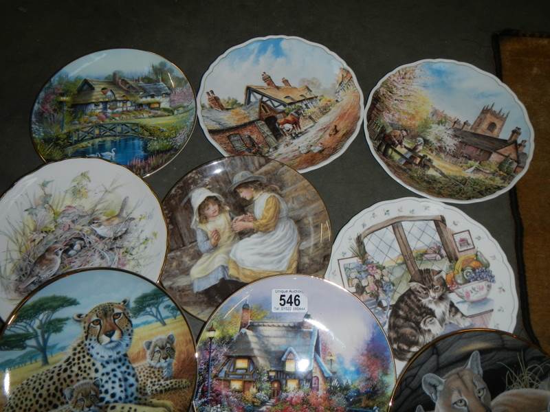 A mixed lot of collector's plates. - Image 3 of 4