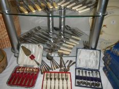 A mixed lot of cutlery,.
