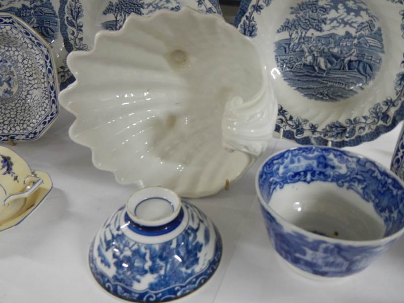 A mixed lot of blue and white ceramics including Adam's, George Jones etc., - Image 3 of 4
