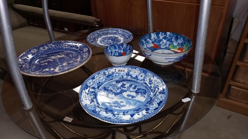 2 Chinese bowls & 3 Victorian blue & white plates