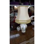 An oriental style urn table lamp, COLLECT ONLY