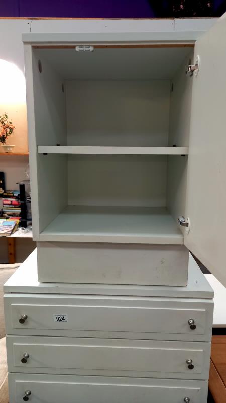 A pair of STAG white 4 drawer chest of drawers & a beside cupboard - Image 2 of 2