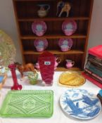 A mixed lot including child's tea set & Whitefriars style vase etc.