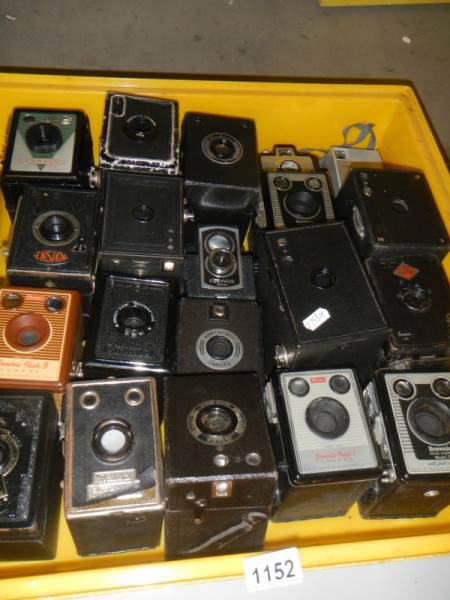 Twenty vintage camera's with cases in good condition.