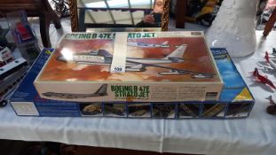 A boxed Hasegawa Boeing B-47E Strato jet US Airforce jet bomber 1.72 scale and a Revelle 04608 1.