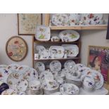 In excess of 100 pieces of Royal Worcester tea & dinnerware including Evesham pattern. COLLECT ONLY