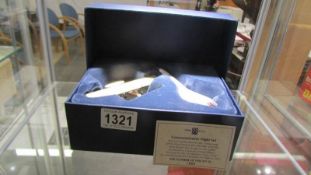 A limited edition boxed Co-op commemorative flight set, No. 1960/2000.