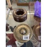 A Victorian copper jelly mould and a Victorian brass gong