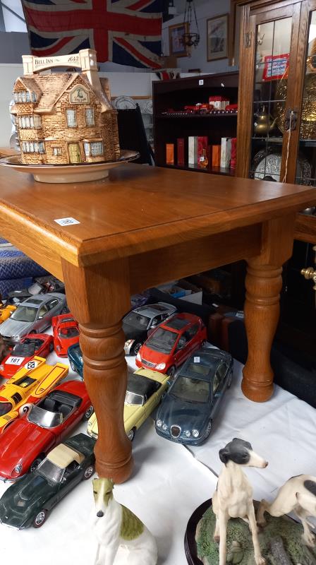 A medium oak coffee table 92cm x 45cm x height 44cm COLLECT ONLY - Image 2 of 2