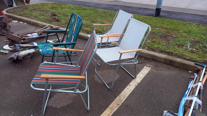 4 folding garden chairs