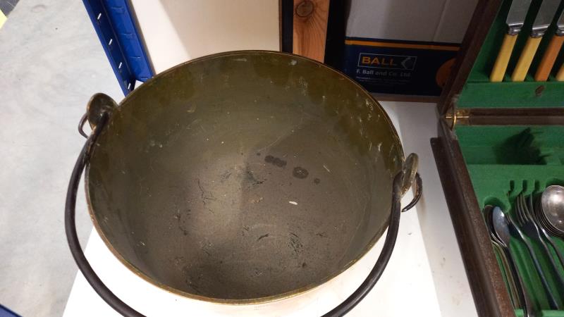 A Victorian brass jam pan, COLLECT ONLY - Image 2 of 2