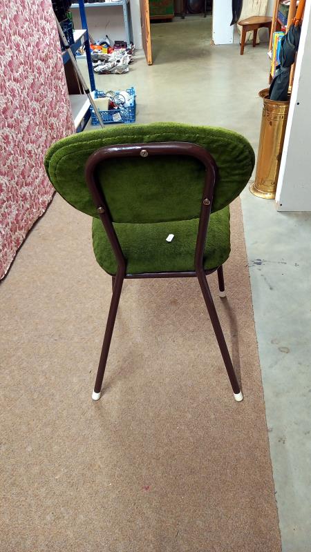 A vintage metal framed chair - Image 3 of 3