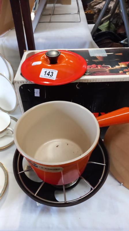 A Le Creuset fondue set - Image 2 of 4