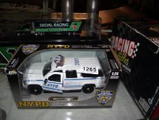 A rare diecast racing club Bret Bodine collectables of America, Skoal racing, rick mast ad Jada toys