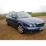 A 2005 Jaguar X-type Diesel estate, no MOT/no Tax, suitable for spares or repair.