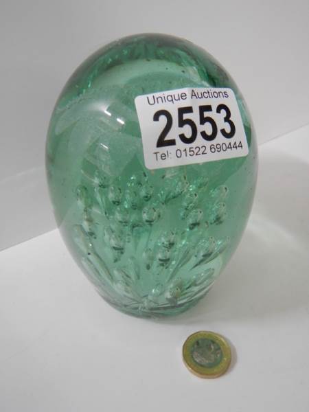 A heavy Victorian glass 'Dump'. - Image 2 of 3