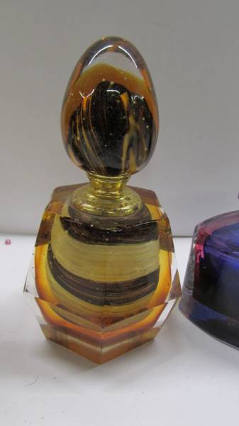 Four coloured perfume bottles and two clear glass bottles. - Image 3 of 7