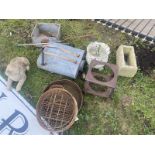 A mixed lot of garden items and metalware items