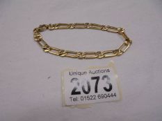 A 9ct gold bracelet, 9.3 grams. Length 20cm