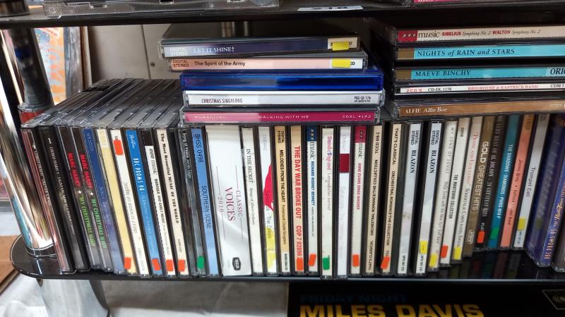 Quantity of CD's - Image 6 of 7