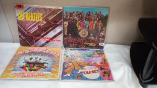 4 x Beatles Albums Magical Mystery Tour, collection of oldies, Please please me, Sgt Pepper