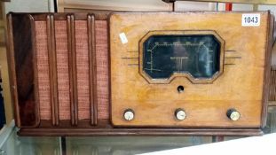 A rare westing house radio Model 621