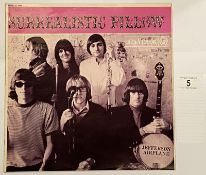 Surrealistic Pillow by Jefferson Airplane red / White RCA Label