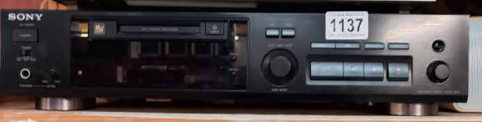 A Sony minidisc player MDS-303